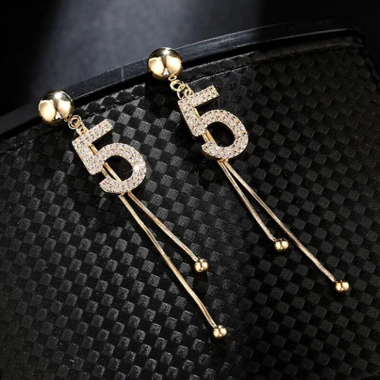 5 Design Drop Earrings