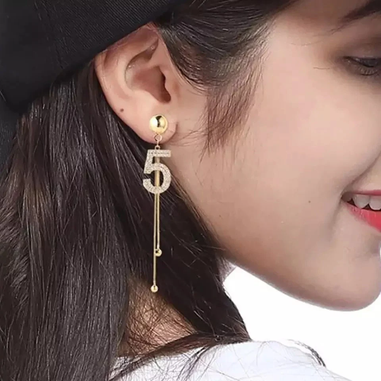 5 Design Drop Earrings