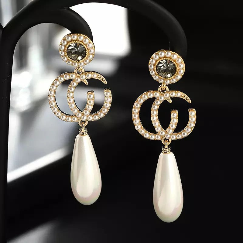 Double C Gold & Pearl Drop Earrings – Lallaco Boutique